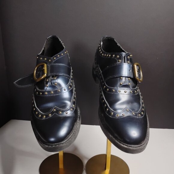 Women's Dark Blue Marc Fisher Bryleigh Studded Oxfords Size 8.5 w/ Box - Picture 3 of 15